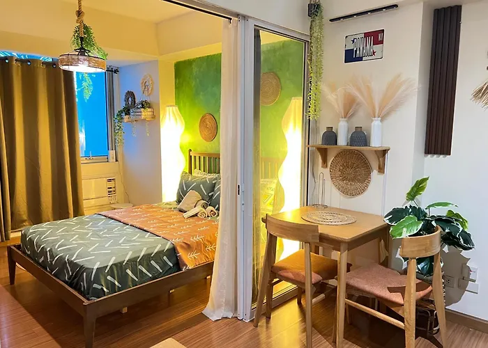 Azure 1 Bed Lagoon View Veranda Netflix Internet