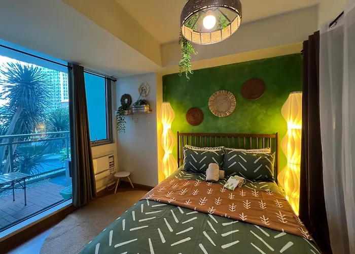 Azure 1 Bed Lagoon View Veranda Netflix Internet